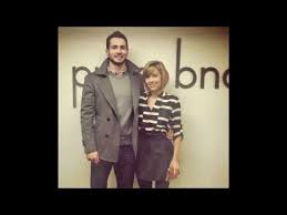 Chelsea kilgore is a professional pilates instructor who works at her husband's charity foundation in his height. Who S J J Redick S Wife Chelsea Kilgore Wiki Age Wedding Net Worth