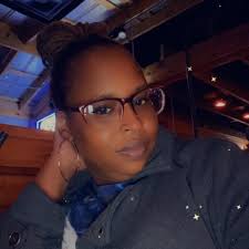 Screaming from Boston MA to Chicago IL... happy birthday to the best big  sister a girl could ever ask for! I love you beautiful! Wish I was able to  be there with