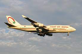 Full meal offered on this 2h30mn flight with choice of main dish and beverages including wine. Datei Royal Air Maroc Cn Rga Boeing 747 1 Jpg Wikipedia