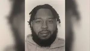 Metro Boomin's Mother, Leslie Joanne Wayne, Reportedly Killed By Her  Husband