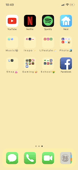 Aesthetic ways to organize your iphone: 18 Iphone Home Screen Ideas Iphone Organization Iphone Iphone Layout