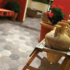 Pin By Gokhan Dilben On Seremica Home Decor Decor Furniture