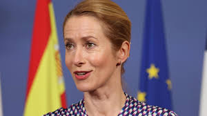 Fishing shouldn't block defence pact, says EU chief