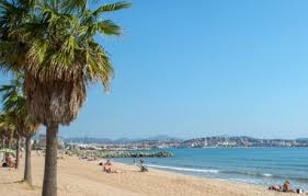 Create a fully customized day by day itinerary for free. Les Plages Familiales Sur La Destination Esterel Cote D Azur