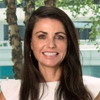 Elizabeth Amidon's Instagram, Twitter & Facebook