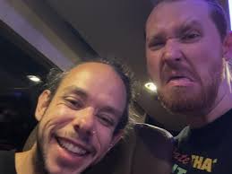 Dan McNeil (@dantechneil) • Instagram photos and videos