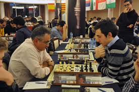 Nella pellicola interpreta christy brown, l'artista irlandese con paralisi cerebrale che ha dipinto e scritto usando il piede sinistro. Luca Varriale Italy Sunway Chess Festival