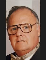 Daniel Durning's Instagram, Twitter & Facebook