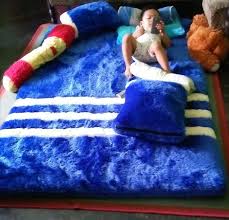 Kami disini akan menawarkan jual karpet bulu tebal murah, terkadang banyak orang yang ingin membeli karpet bulu tebal hanya digunakan untuk desain ruang. Kualitas Terjamin Wa 0821 4172 3791 Jual Karpet Bulu Di Malang Dejanu Mattress Grosir Karpet Karakter Malang