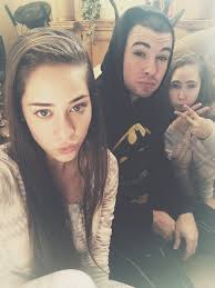 Alison Sheehan (@aliishee)