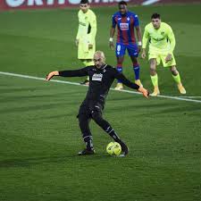 Sky sports live online, bein sports stream, espn free, fox sport 1, bt sports, nbc gold, movistar partidazo. Watch Luis Suarez Hits A Late Winner At Eibar For Atletico Madrid Football Espana