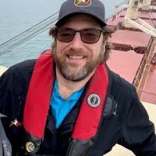 The Captain ET (@ColoradoBoatchaser) • Facebook