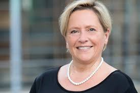 Was in anderen berufsgruppen lohn oder gehalt genannt wird, bezeichnet man bei den beamten als besoldung. A13 Fur Alle Eisenmann Schliesst Hohergruppierung Von Grundschullehrern Kategorisch Aus Nicht Gerechtfertigt News4teachers