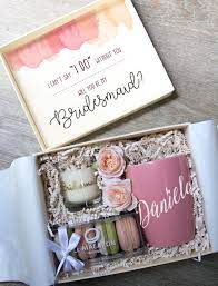 El Mejor Detalle Para Las Personas Que Van A Ser Parte De Un Dia Tan Especial E Impor Bridesmaid Proposal Gifts Gifts For Wedding Party Bridesmaid Proposal Box