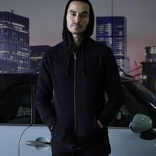 Rio's backstory reveals his family's (very) long game — plus, did beth choose a side? Fanpagemannymontana On Instagram At Basketball Game Nbc Nbcgoodgirls Goodgirls M Rio Good Girls Good Girls Tv Show Girl Actors
