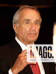 Dr. Sidney Harman anlässlich einer Pressekonferenz im Rahmen der  Internationalen Funkausstellung