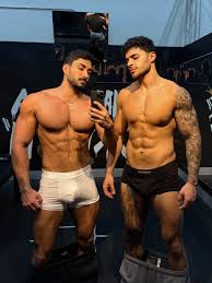 ZAYN DOM on X: LIVE TONIGHT 10PM EST @FitNarad t.co14M40WcqYK  X