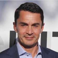 A new recruitment start-up in challenging times is always a good idea :)  Together with SThree Huxley friend and colleague Thom Leeser we launch NXT  Hero NL! NXT Hero NL is a