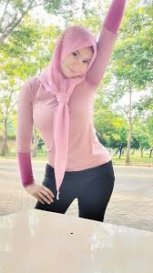 Blog ini aku tulis untuk menampung semua cerita yang pernah aku publish di beberapa website. Pin Di Beautiful Hijab