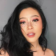 Xu hướng má hồng Blush Bomb hứa hẹn soán ngôi má hồng say rượu