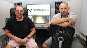 Schlagerstar Ikke Huftgold Neuwieder Hits Fur Den Ballermann Kreis Neuwied Rhein Zeitung