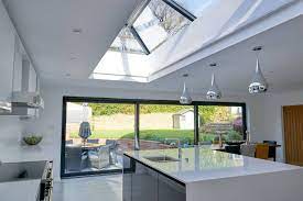 A Roof Lantern Opens Up This Kitchen Diner The Light And Space Has Made This Room Looks Much Lighter A Roof Lantern House Extension Design Flat Roof Extension