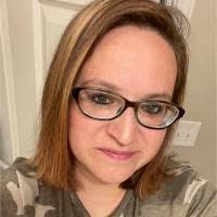 Shawna Graham's Instagram, Twitter & Facebook