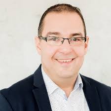 Mark Peeters's Instagram, Twitter & Facebook