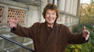 Tony marshall (born 3 february 1938) is a german schlager and opera singer. Tony Marshall Im Interview Ich Bin Ein Grosser Zweifler