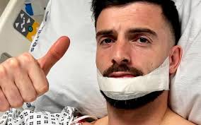 Sivera se somete a una operación en el labio inferior