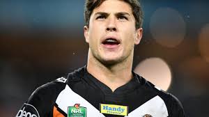 Moses wins Tigers' NRL player of the year