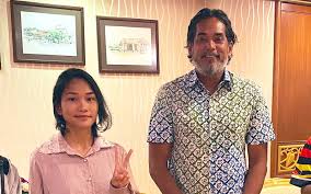 Here's 6 things you might not have known about khairy jamaluddin. Khairy Temui Veveonah Minta Maaf Bagi Pihak Kerajaan Free Malaysia Today Fmt