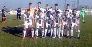 Importante test per i gialloblù che affrontano i campioni d'italia guidati da come riportato sul proprio sito ufficiale, il parma calcio comunica che domenica 8 agosto disputerà. Under 16 Amichevole Parma Inter 1 2 Video E Highlights