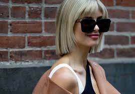Et cote coupes de cheveux il y en a pour tous les gouts cette saison. Cette Coupe De Cheveux Envahit Les Rues De New York Elle