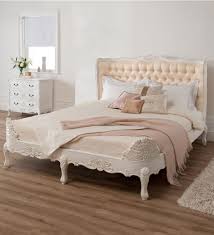 Caixa provencal amor em flor: French Style Interior Design Characteristics Stephi Lareine