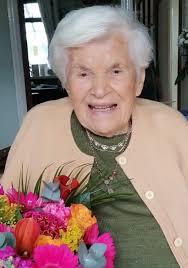 Death Notice of Evelyn Molloy (née Ryan) (Malahide, Dublin)