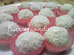 15 g di amido di mais. Ricetta Cioccolatini Raffaello Di Teresa Mastandrearicette Condivise