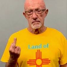 I'm currently watching Gremlins for the 100th time and have only just  realised that the deputy sheriff was played by the same guy who played Mike  Ehrmantraut in Breaking Bad. 41, size