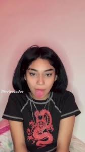 E-Girl Gostosa Em Live Mostrando O Corpo De Novinha - Cnn Amador