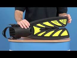 Oceanic Vortex V16 Fins Www Simplyscuba Com