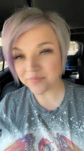 New #summerhair by @aliciabryant565 I love the purple! #over40 #nofilter  #silverhair #purplehair #fyp #stackedbob #shortbob #newhair