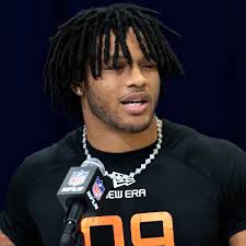 Flames fanned around Commanders' dream NFL Draft scenario at No. 29