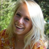 Kaitlyn Simon's Instagram, Twitter & Facebook