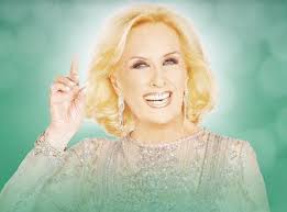 ¿lo digo o no lo digo? Is Mirtha Legrand Gay