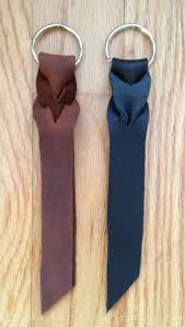 Pin By Lydia Pound On Leder Leather Handmade Leather Jewelry Diy Leather Jewelry