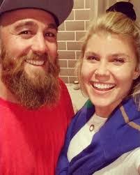 Kaitlin Hatcher's Instagram, Twitter & Facebook