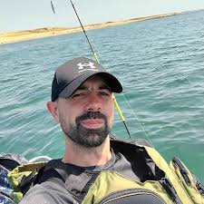 Hello everyone! I continue to learn more thanks to you :) I have another  question: what is the type and reference of the safety lanyard used for the  Delta Force? Thanks in