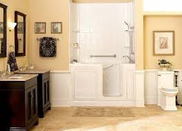 See more ideas about beige tile bathroom beige bathroom and pink bathroom tiles. 16 Beige And Cream Bathroom Design Ideas Home Design Lover
