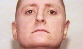 Prisoner escaped from ambulance after cutting off part of his ear