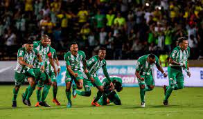 En el día del fútbol antioqueño fueron presentados los jugadores de atlético nacional. Jugador De Atletico Nacional Alcanzo Un Importante Record Con El Club Antena 2